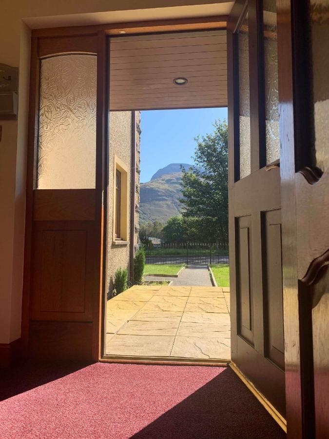 Victoria House Bed And Breakfast Φορτ Γουίλιαμ Εξωτερικό φωτογραφία