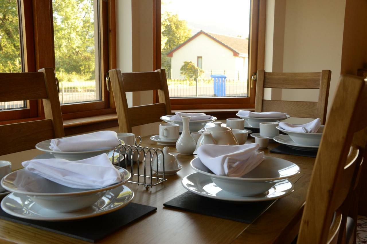 Victoria House Bed And Breakfast Φορτ Γουίλιαμ Εξωτερικό φωτογραφία